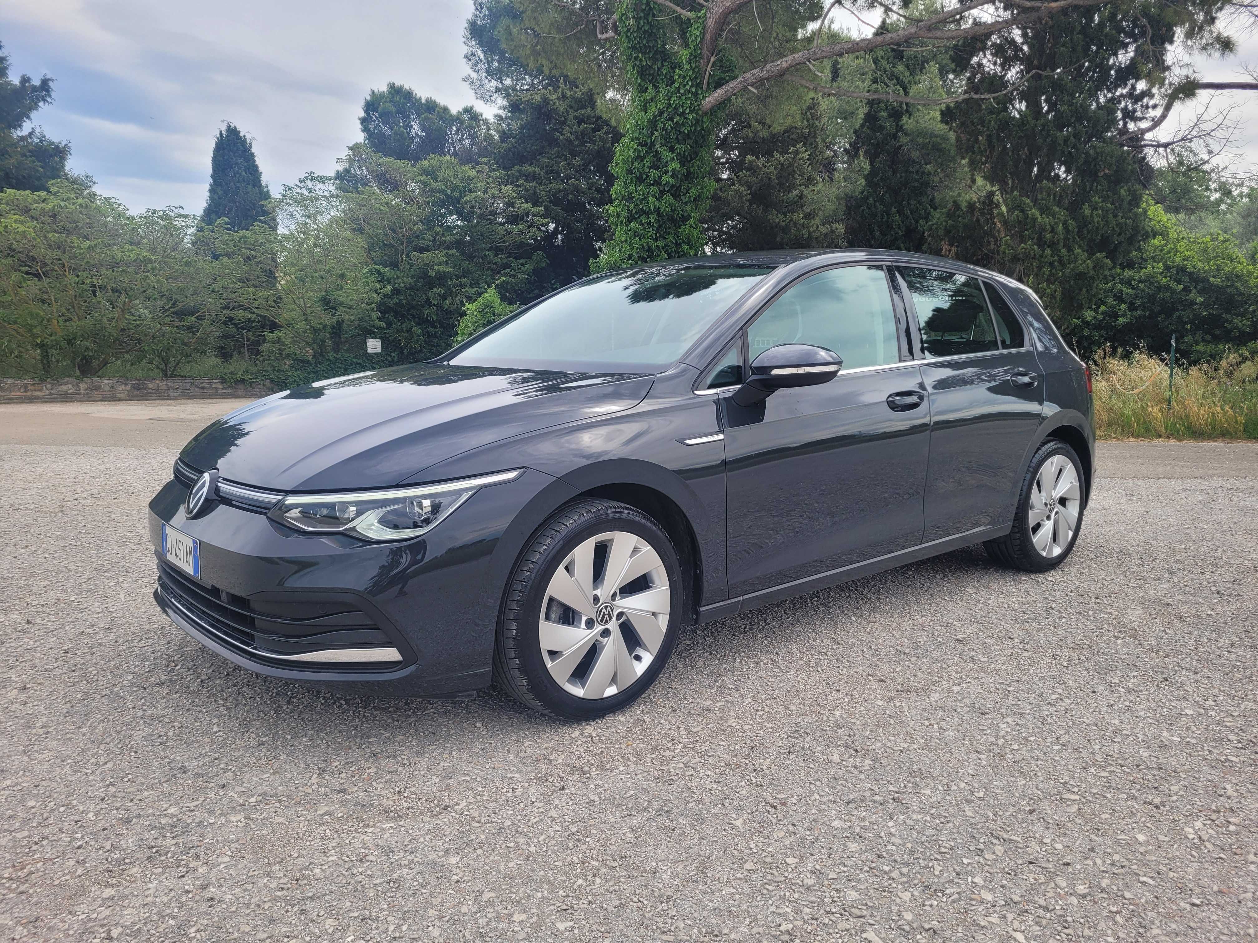 Foto  Volkswagen Golf 1.5 TGI DSG Style