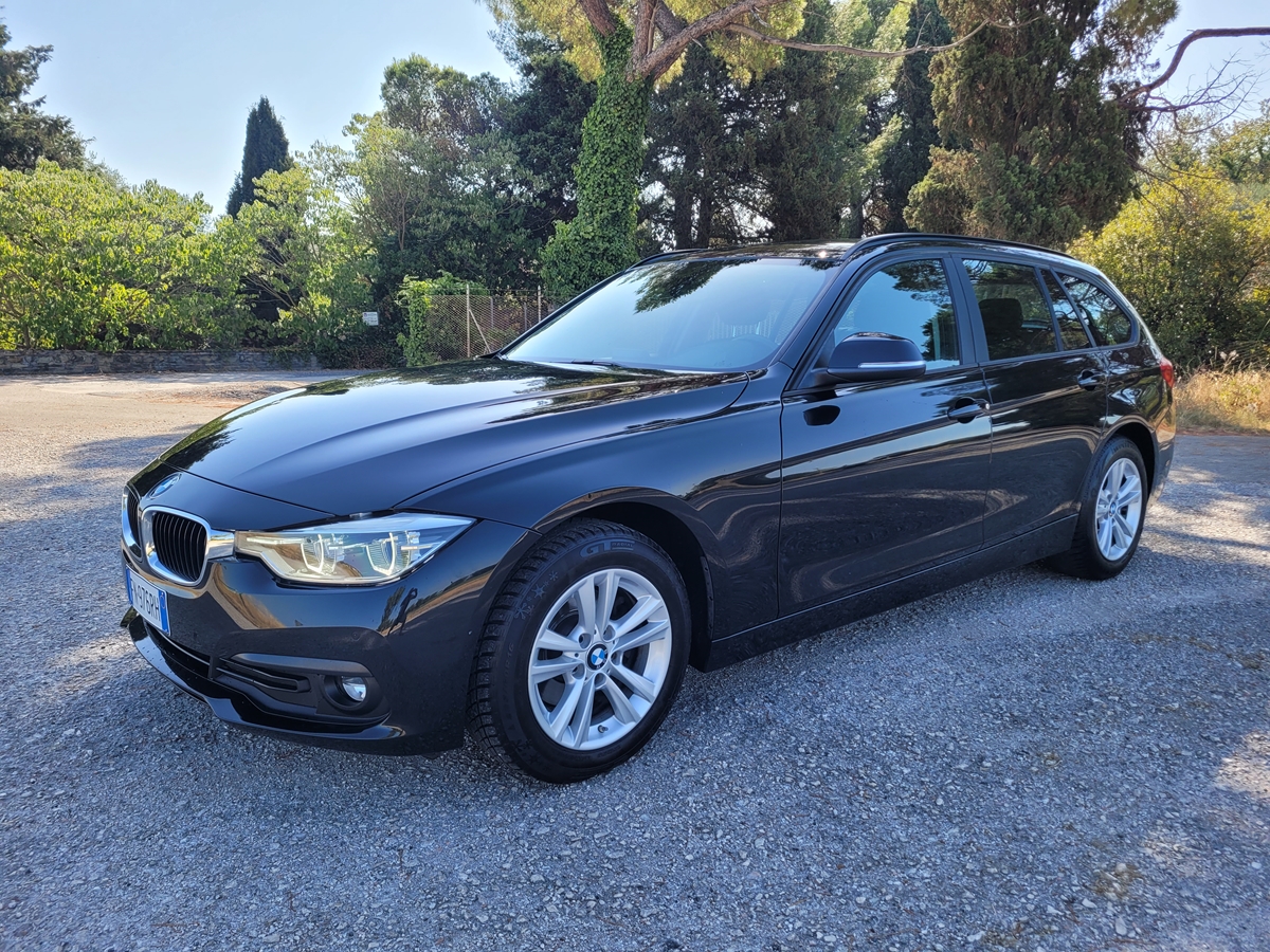 Foto Bmw 318d Touring Business Advantage