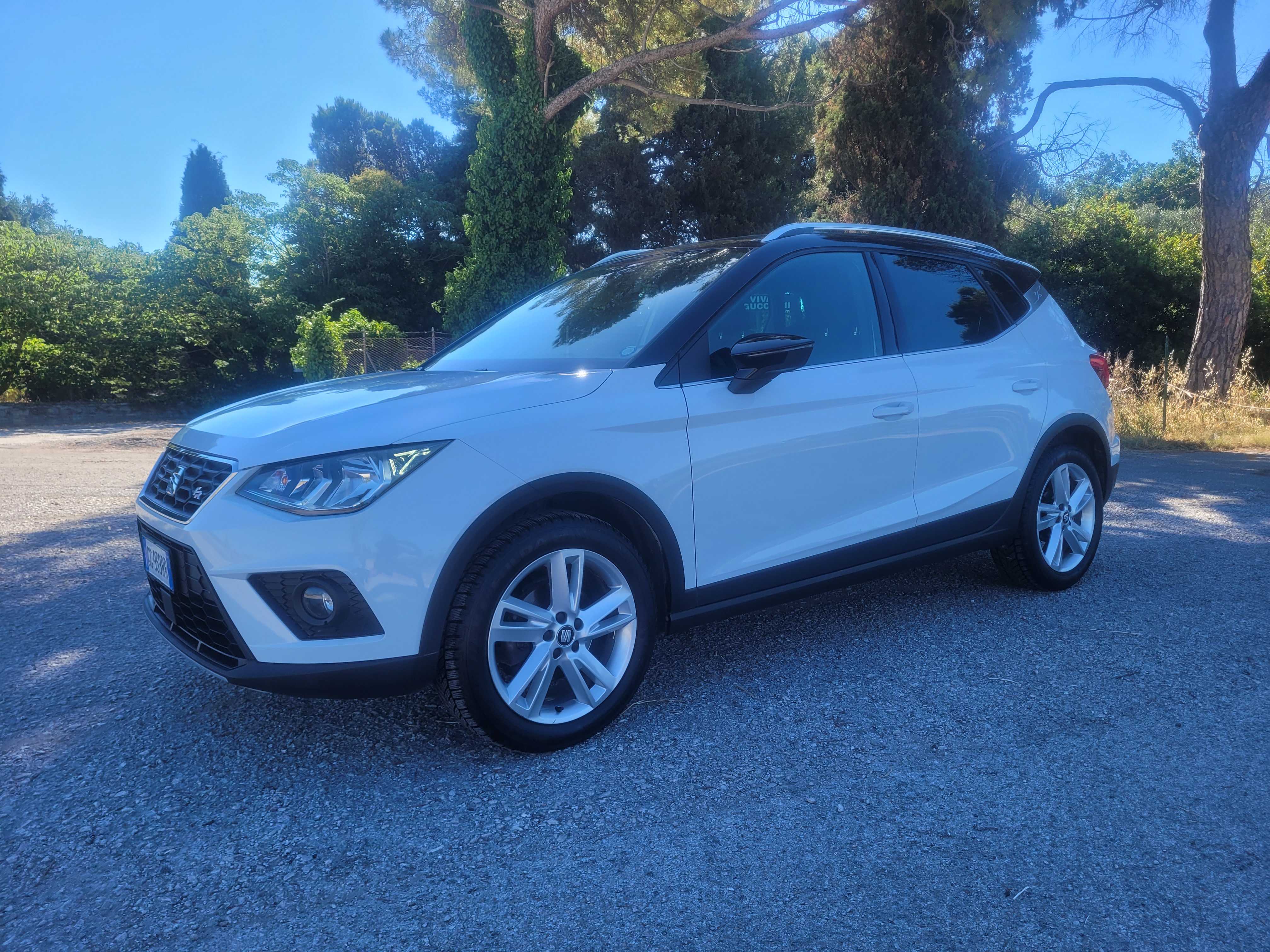 Foto Arona 1.0 EcoTSI 110 CV FR
