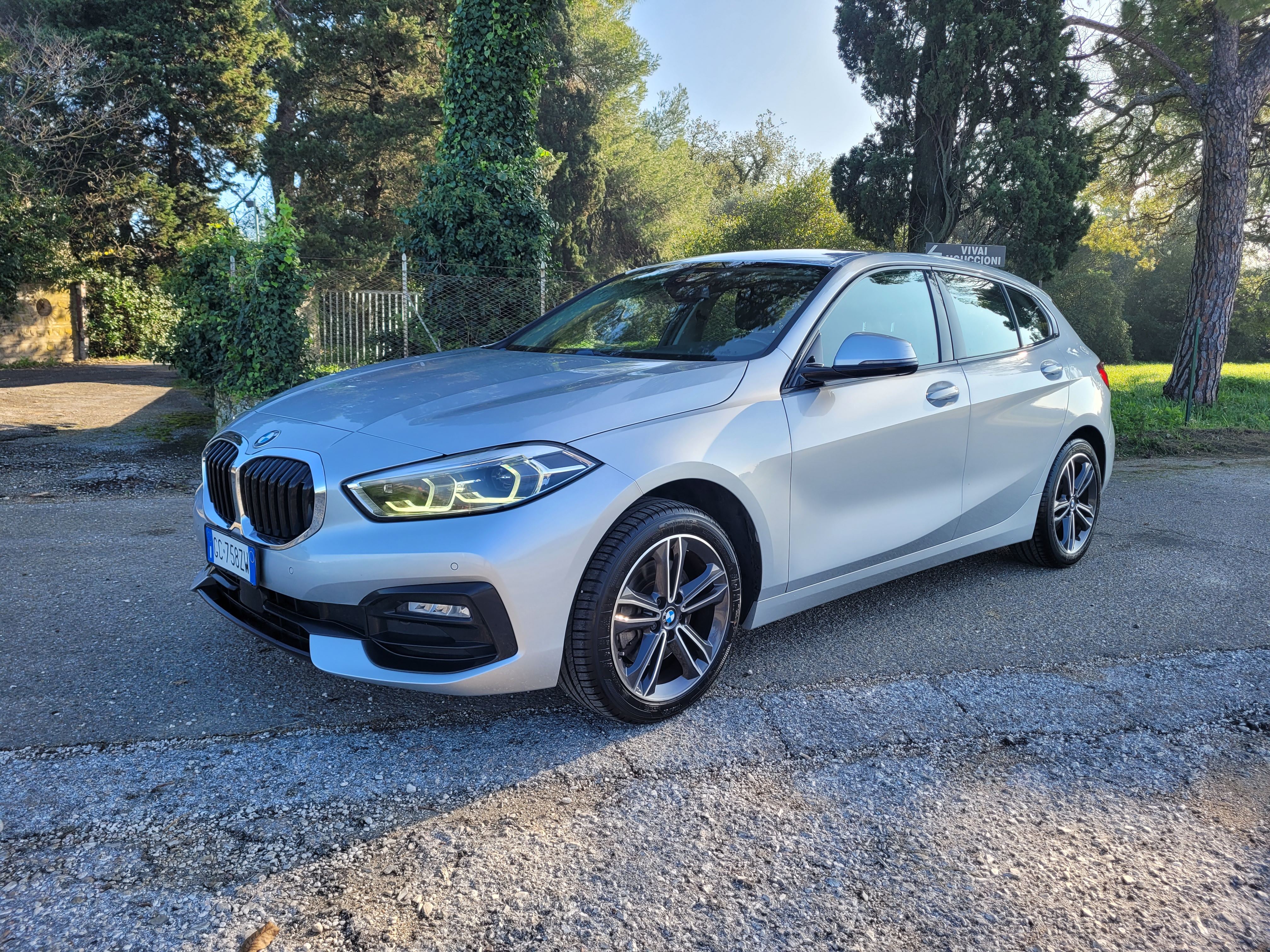 Foto BMW 116D 5P. SPORT