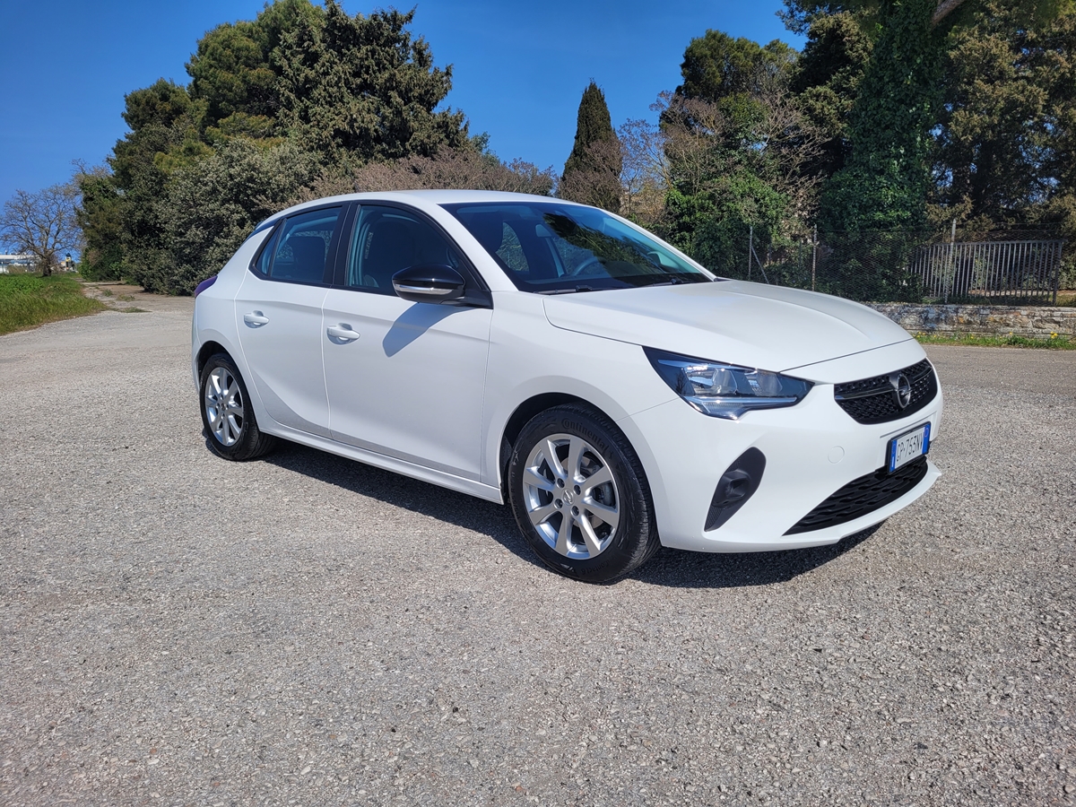 Foto Corsa 1.2 Elegance