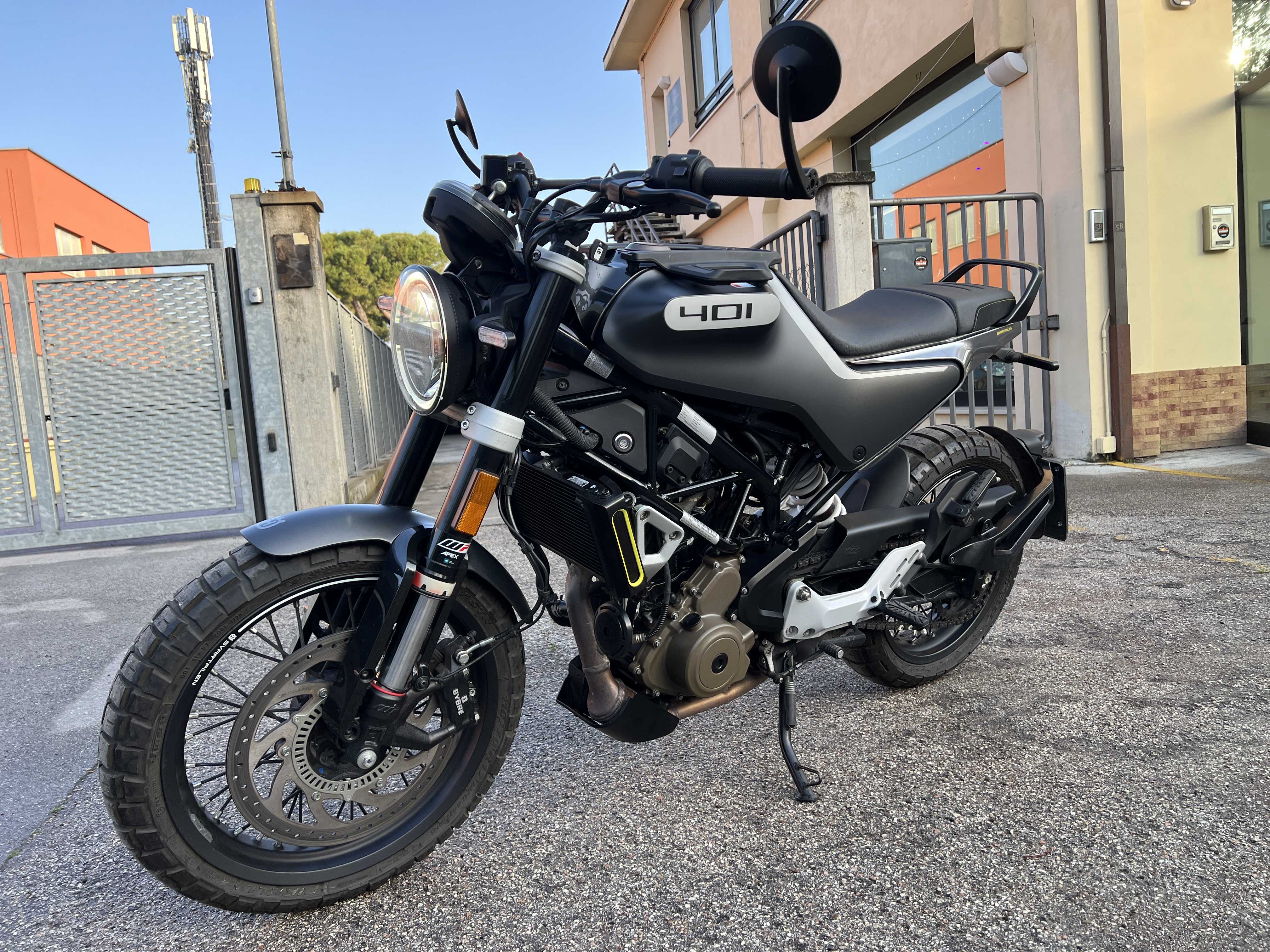 Foto Husqvarna Vitpilen 401 