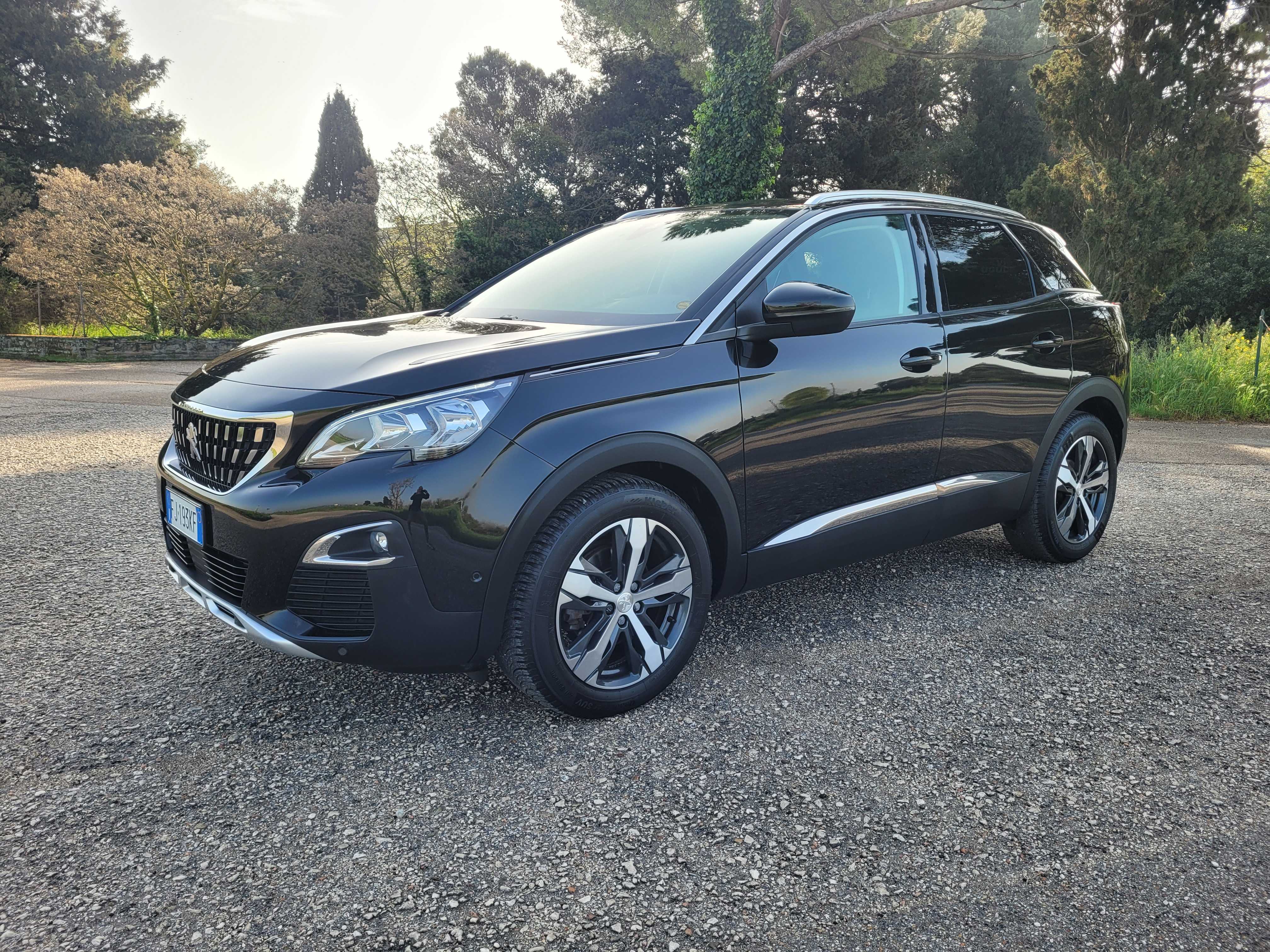 Foto Peugeot 3008 BlueHDi 120 SeS EAT6 Allure