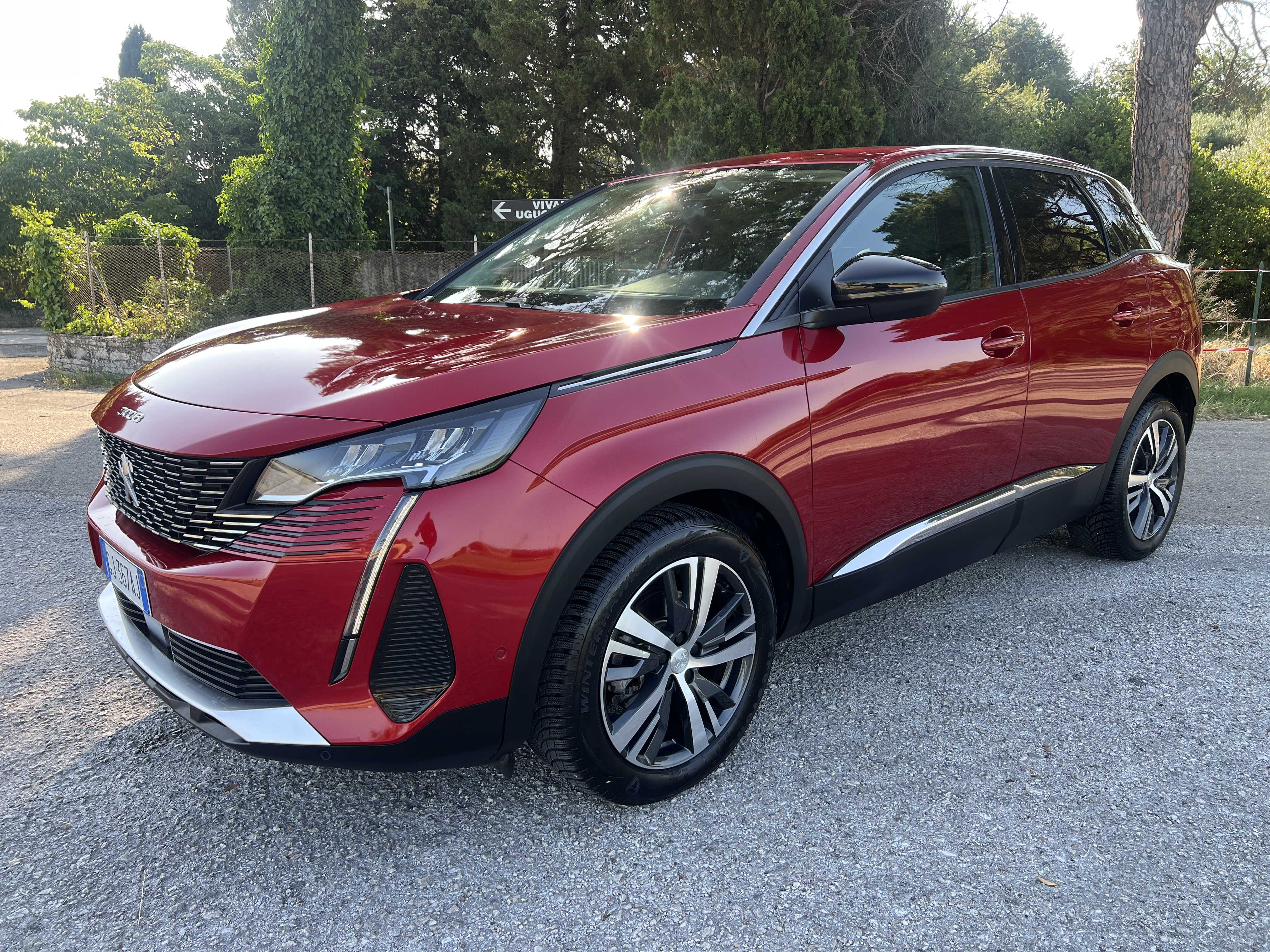 Foto Peugeot 3008 BlueHDi SeS EAT8 Allure Pack