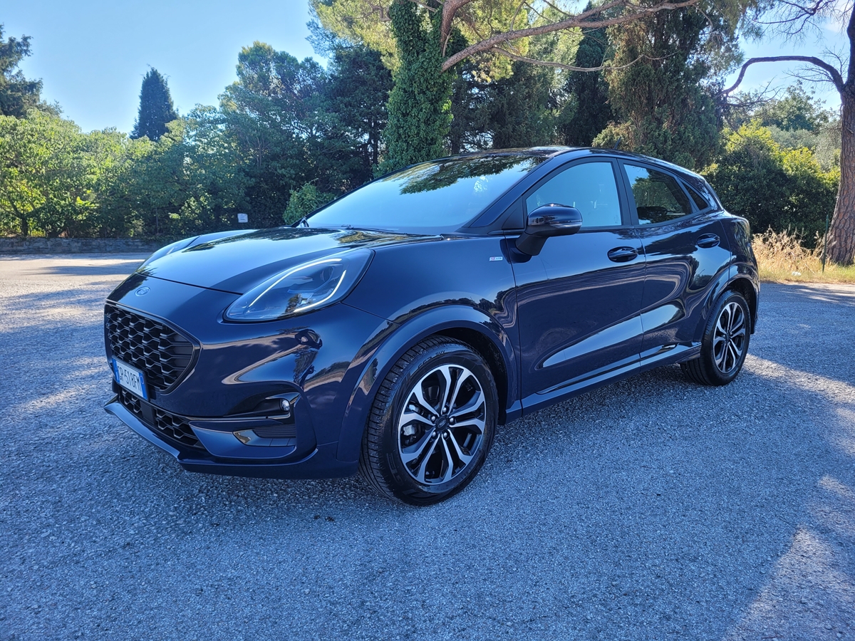 Foto Puma 1.0 EcoBoost Hybrid 125 CV SeS ST-Line