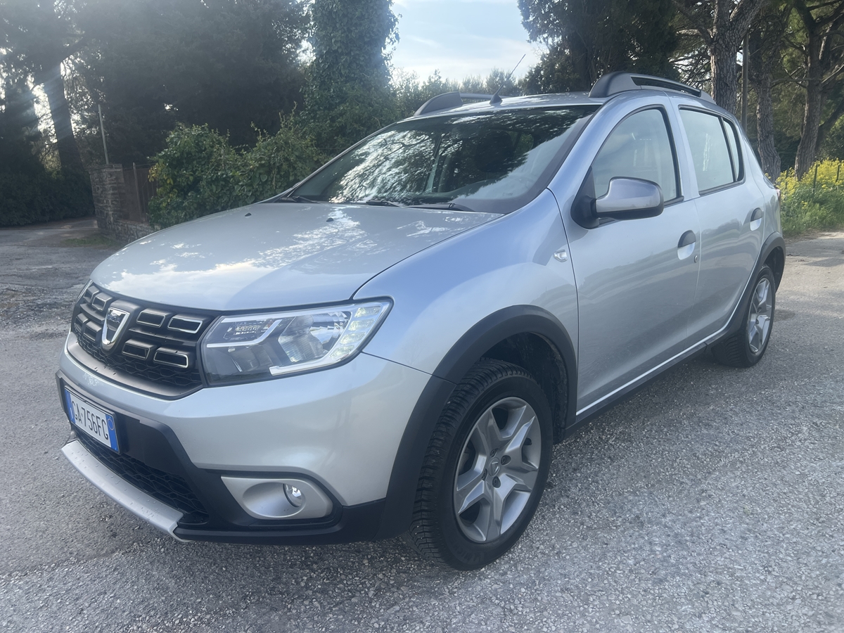 Foto Sandero Stepway 1.0 TCe 100 CV ECO-G Comfort