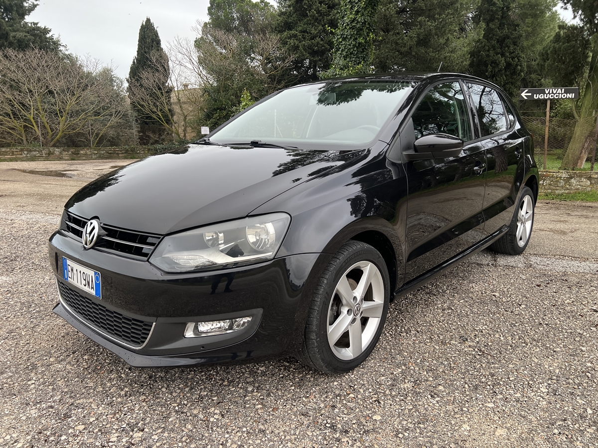 Foto Volkswagen Polo 1.6 TDI 90CV DPF DSG 5 porte Highline